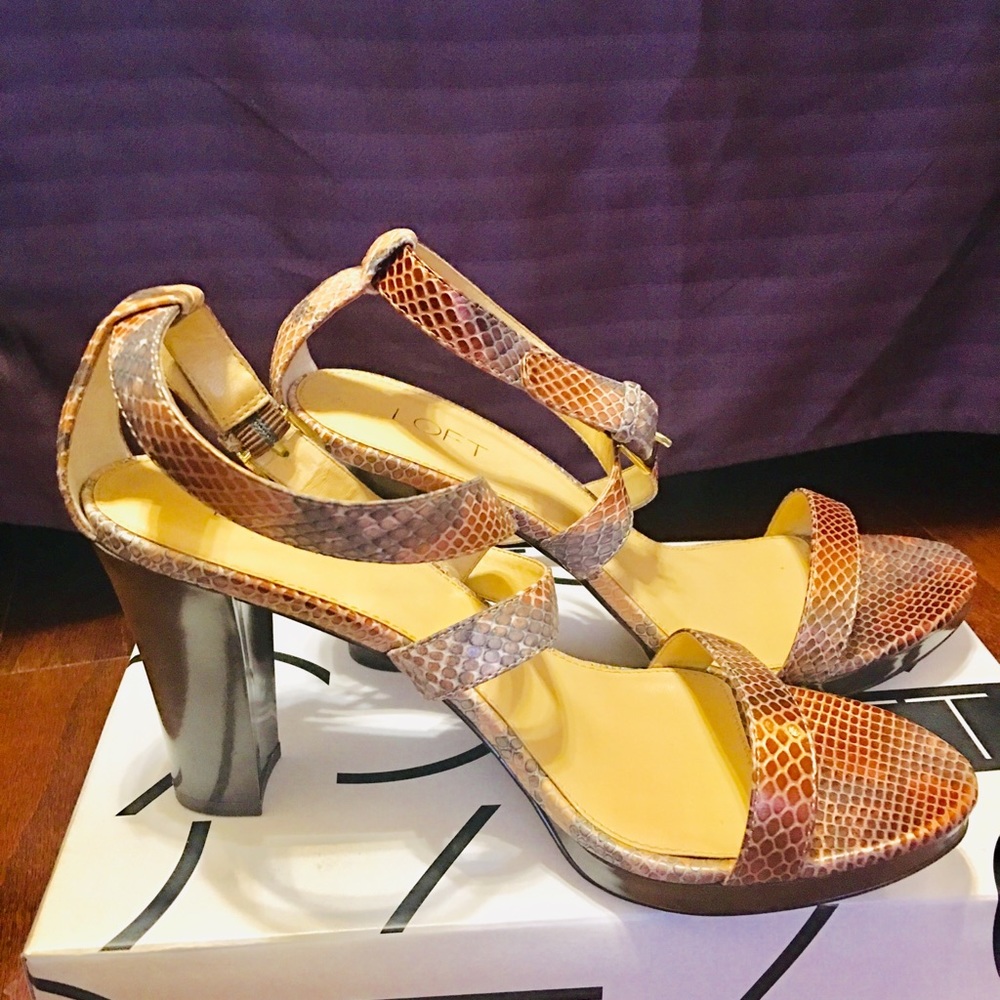 Platform sandal